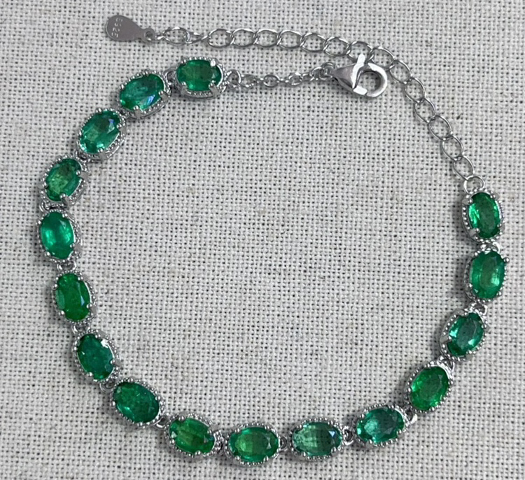 Oval Cut Natural Emerald Tennis Bracelet