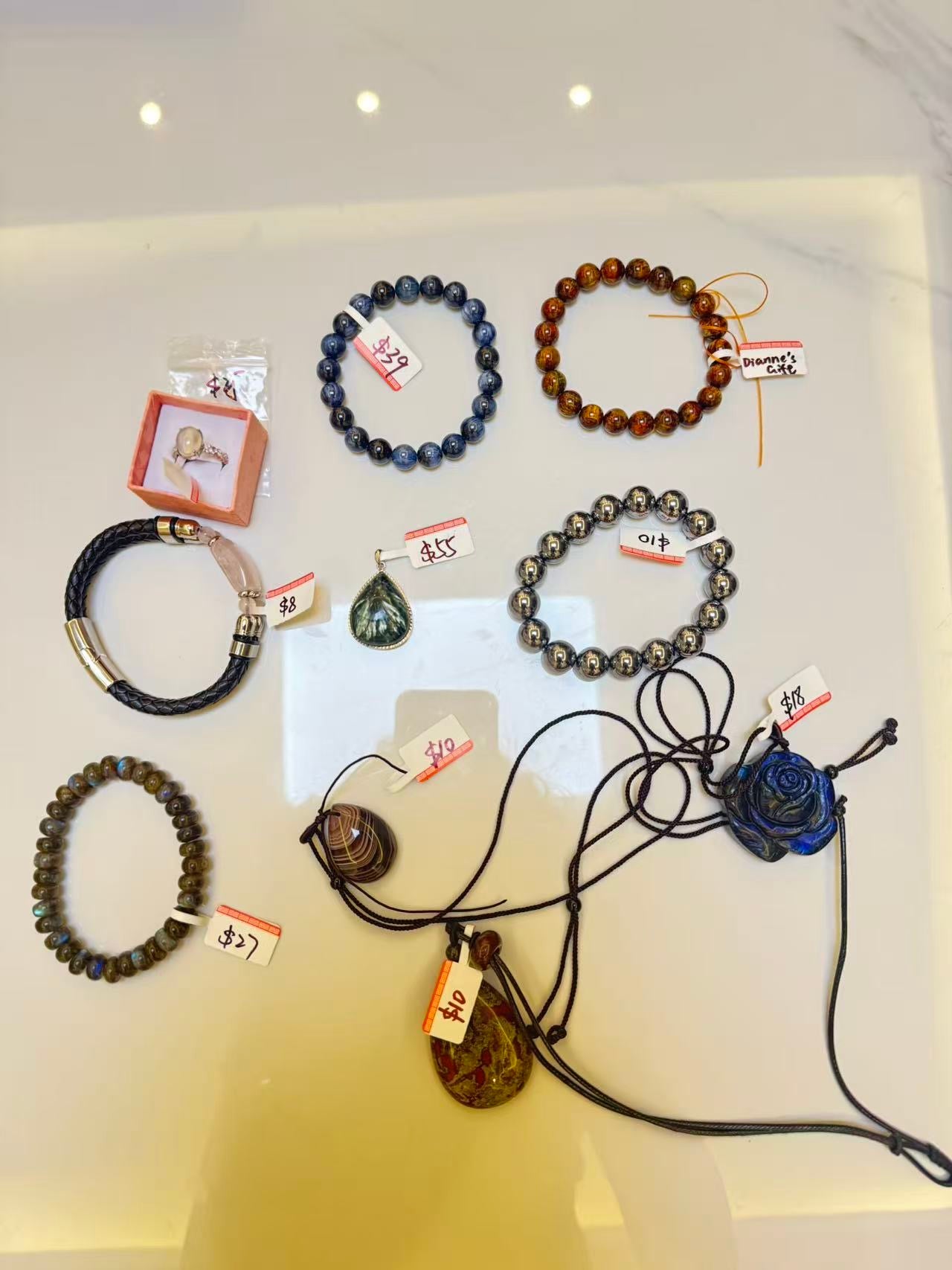 fb customize products 0522