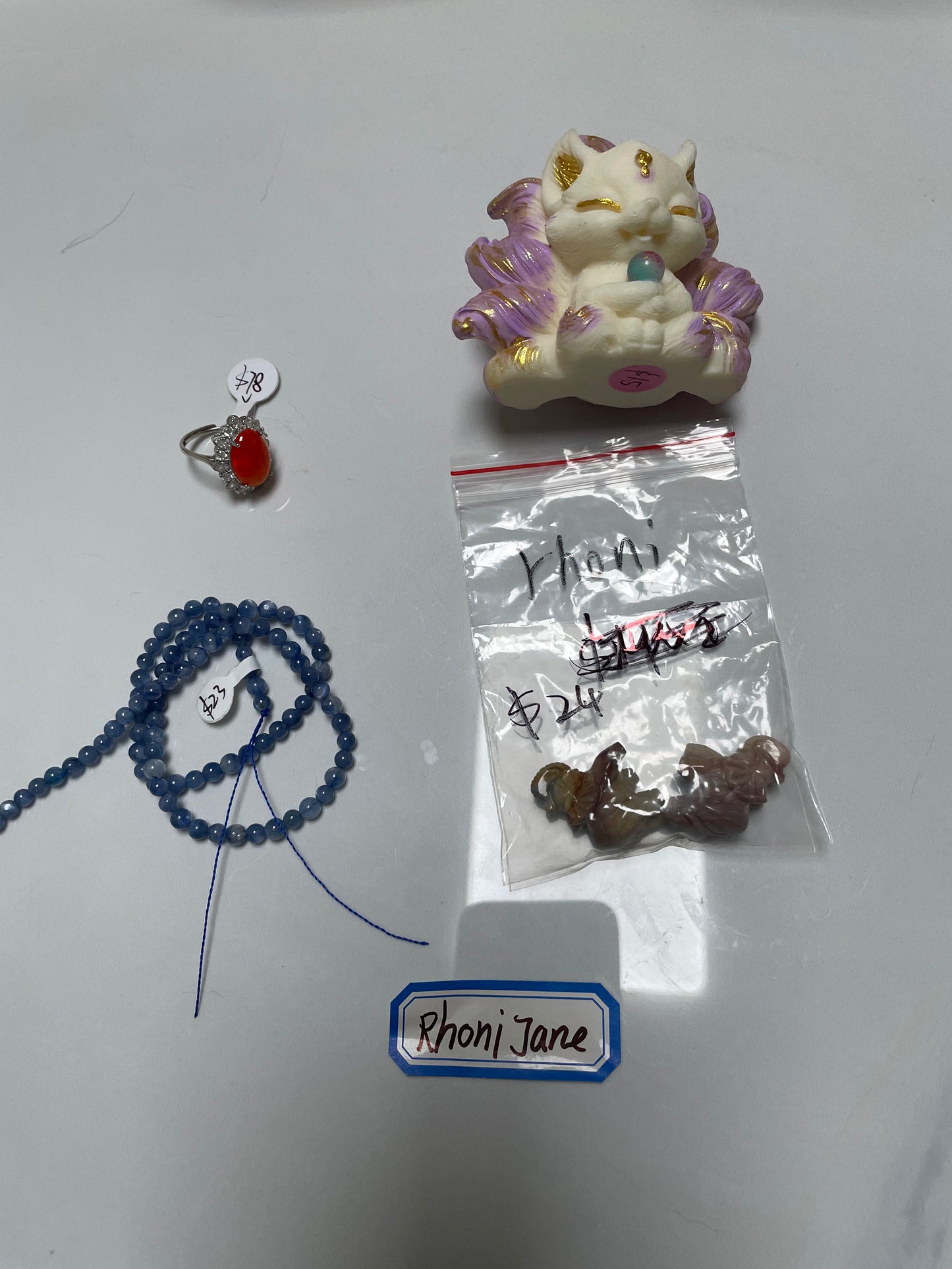 fb customize products