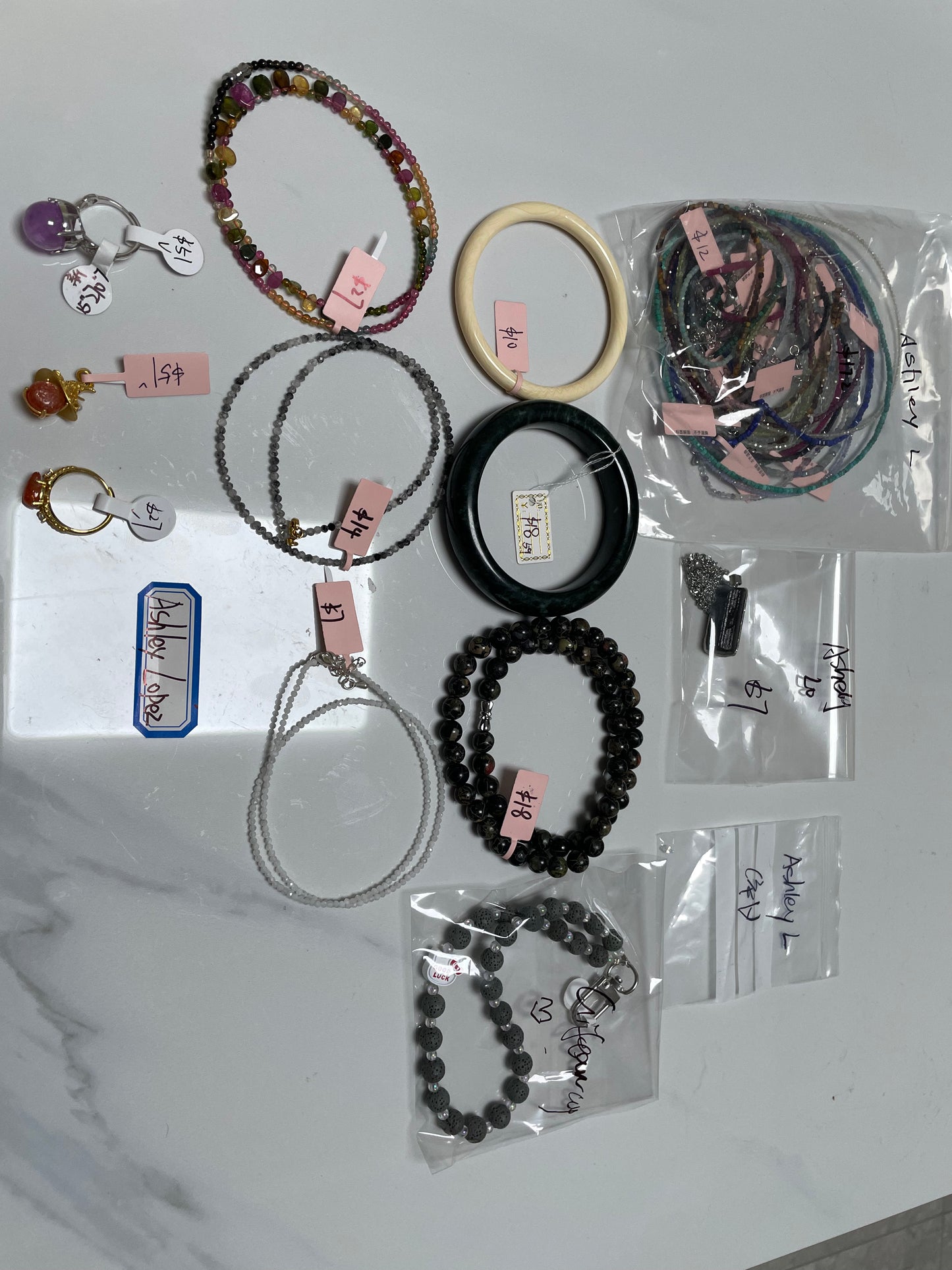 fb customize products