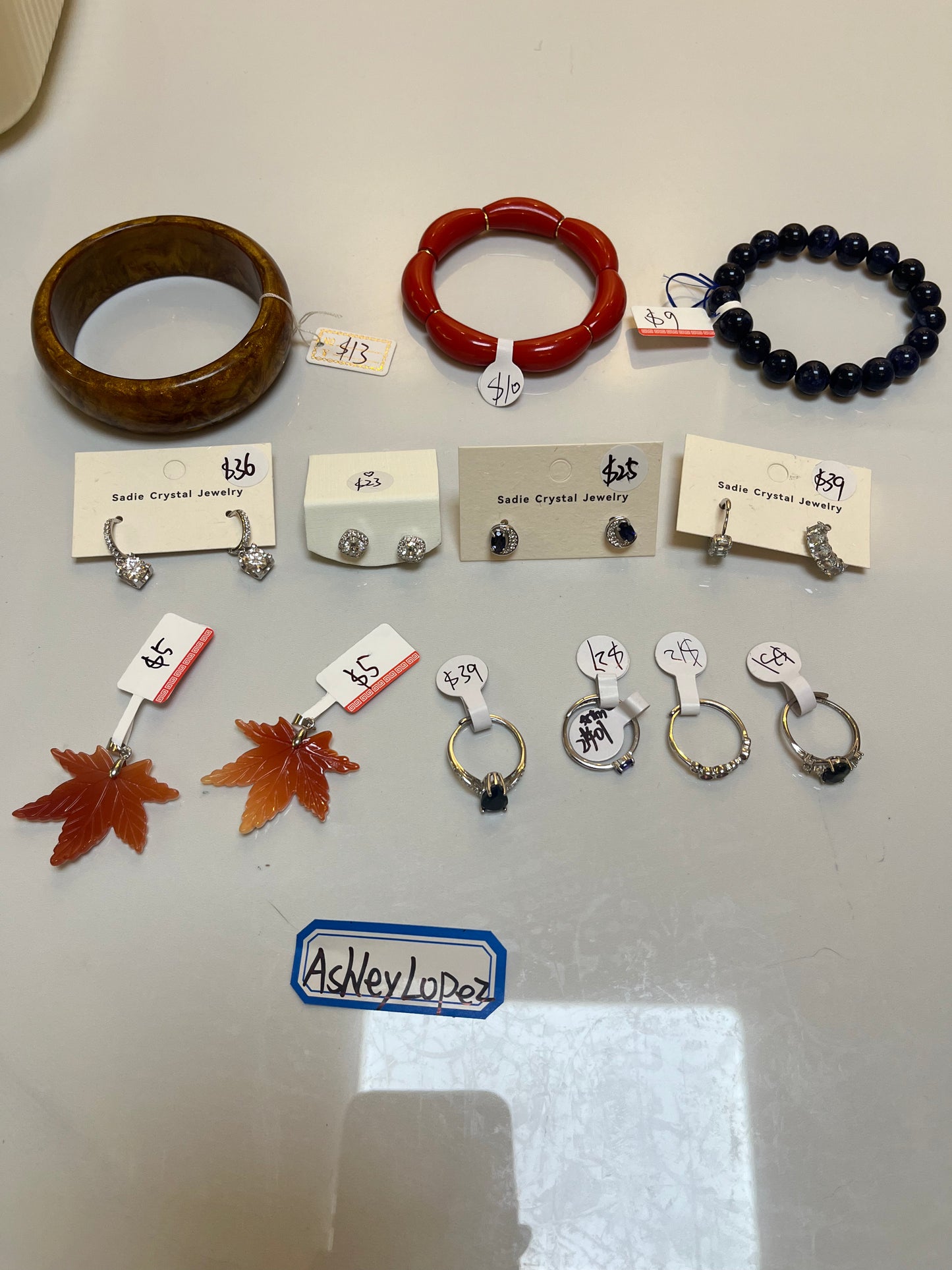 fb customize products