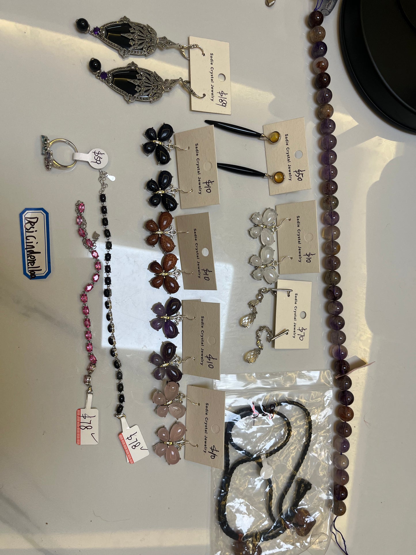 fb customize products