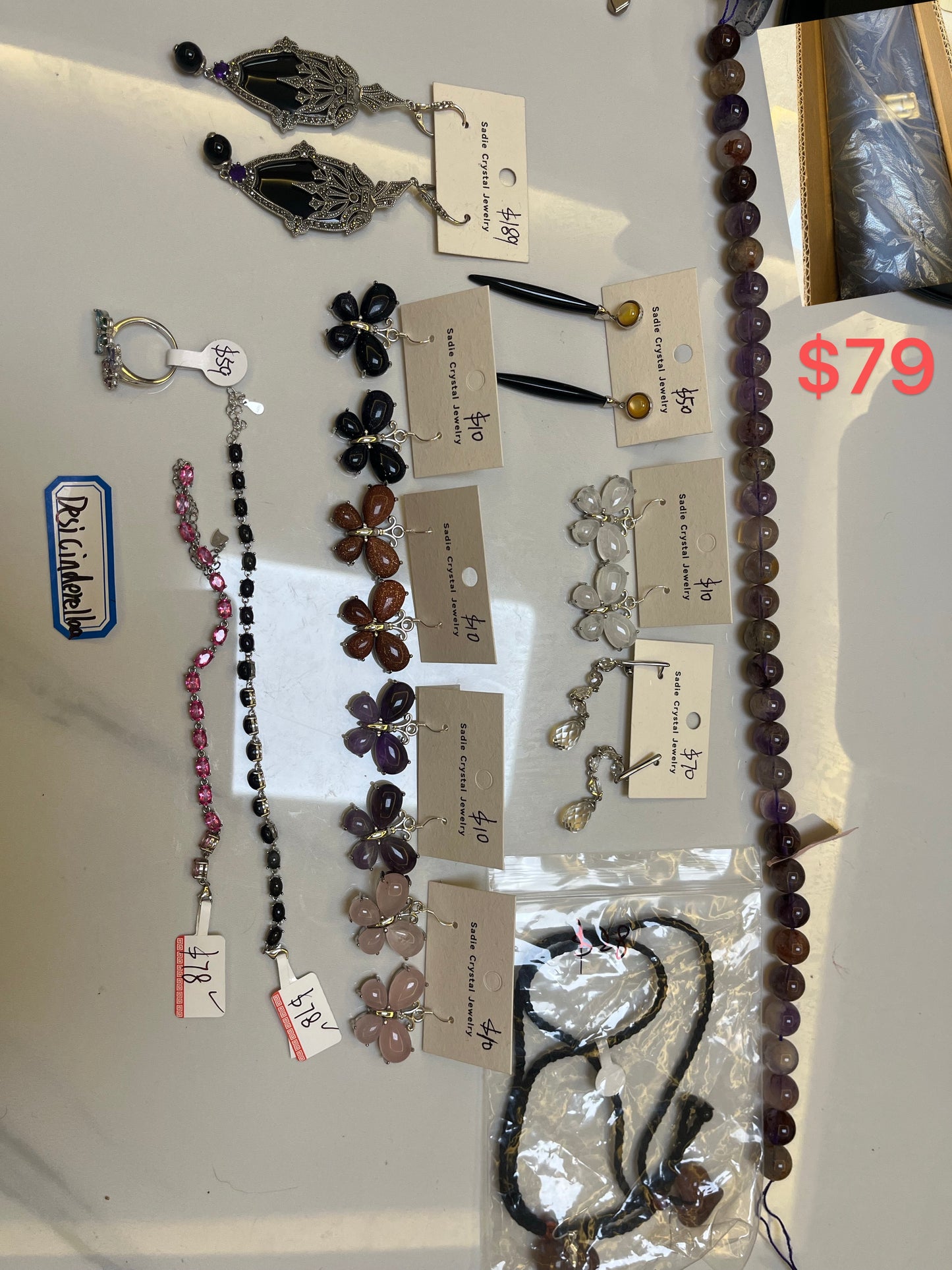 fb customize products