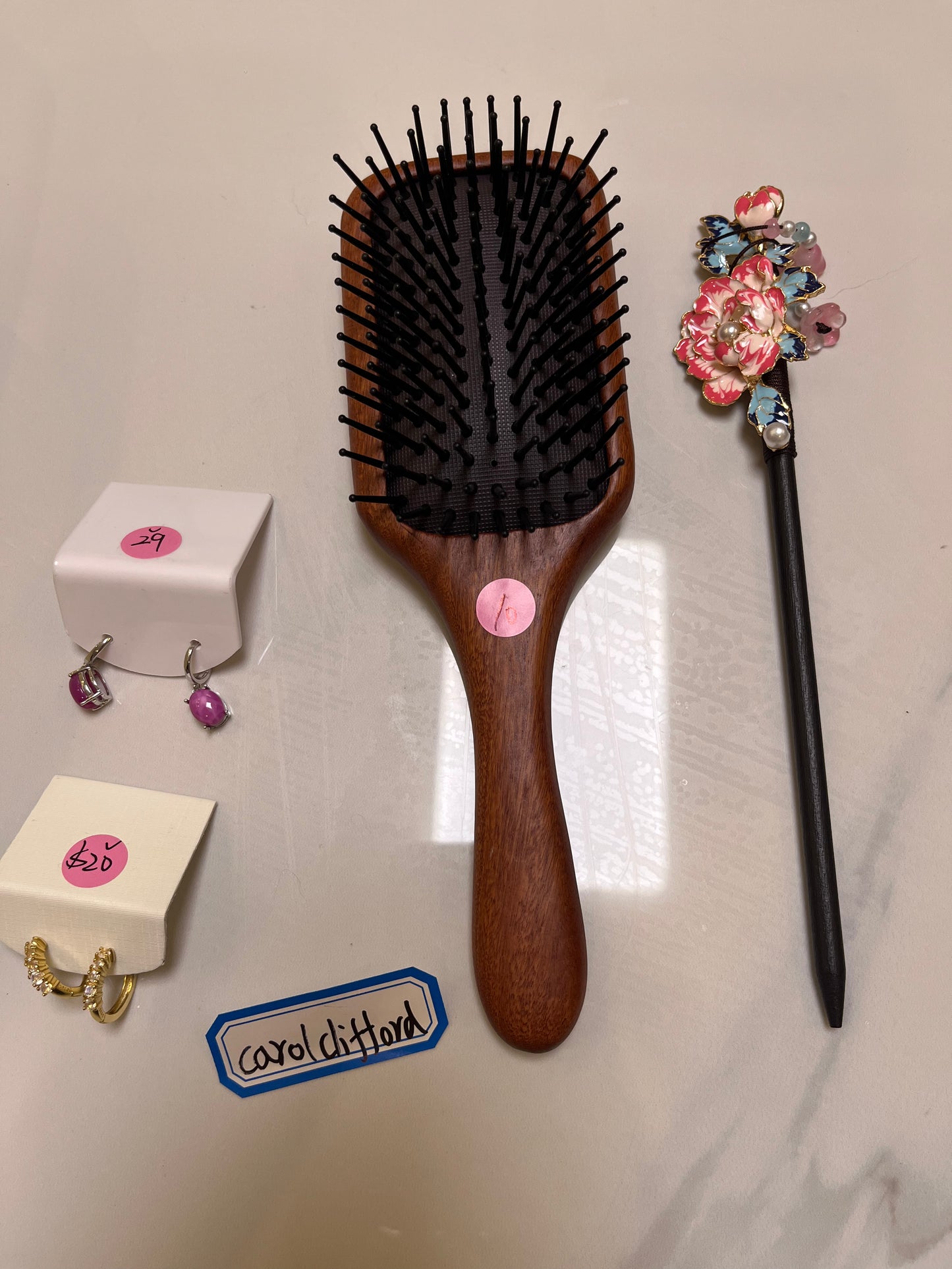 fb customize products