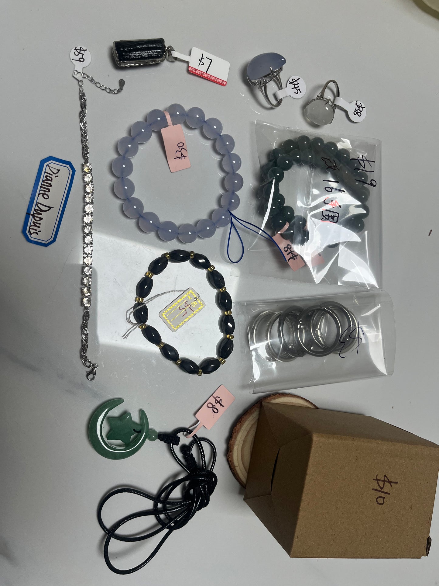 fb customize products