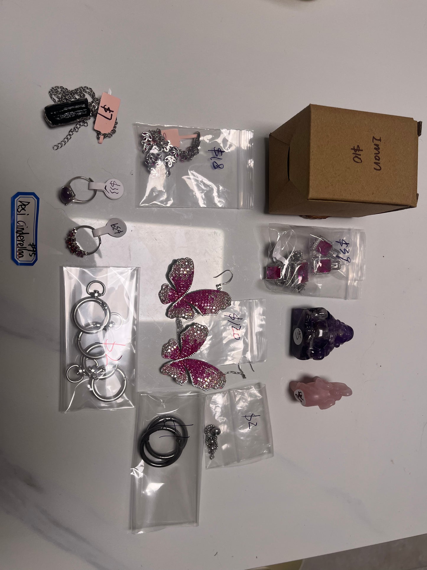 fb customize products