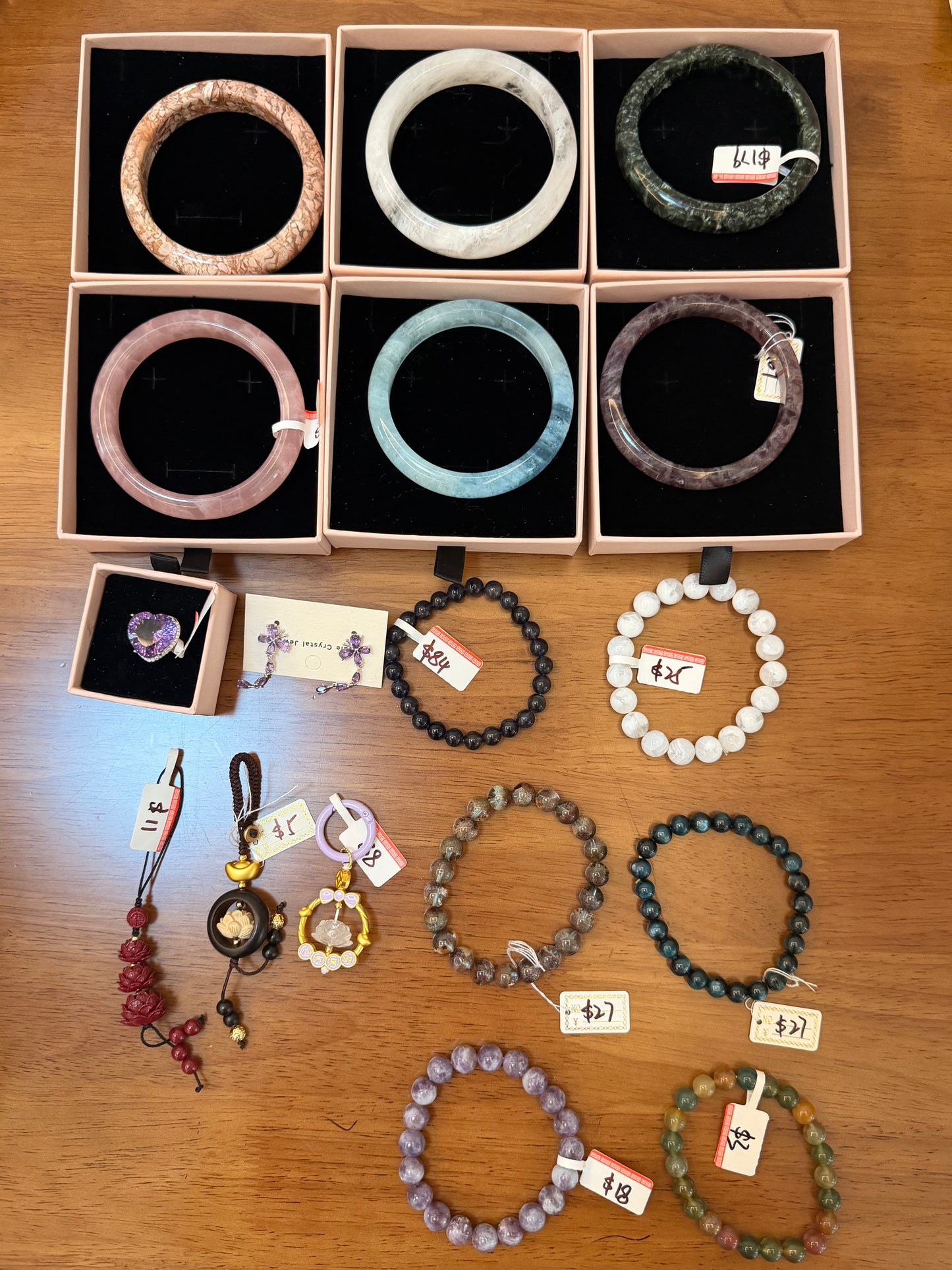 fb customize products 0522